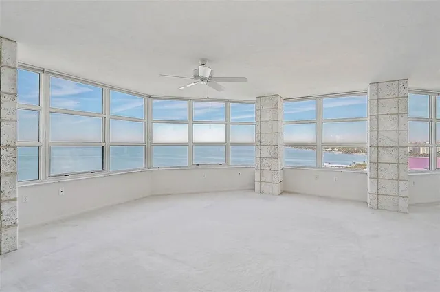 a view of a room with utility