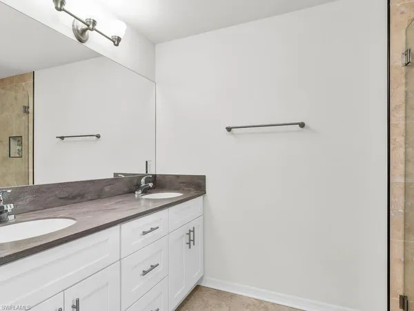 $529,000 | 200 Cays Drive, Naples, FL 34114
