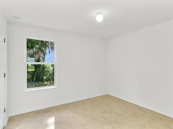 $529,000 | 200 Cays Drive, Naples, FL 34114