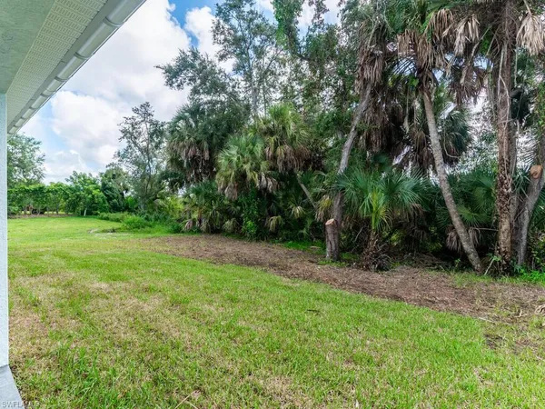 $529,000 | 200 Cays Drive, Naples, FL 34114