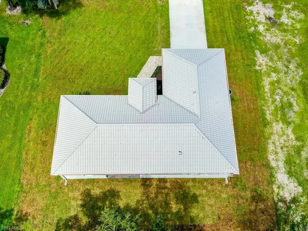 $529,000 | 200 Cays Drive, Naples, FL 34114