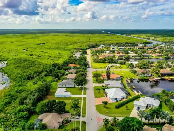 $529,000 | 200 Cays Drive, Naples, FL 34114
