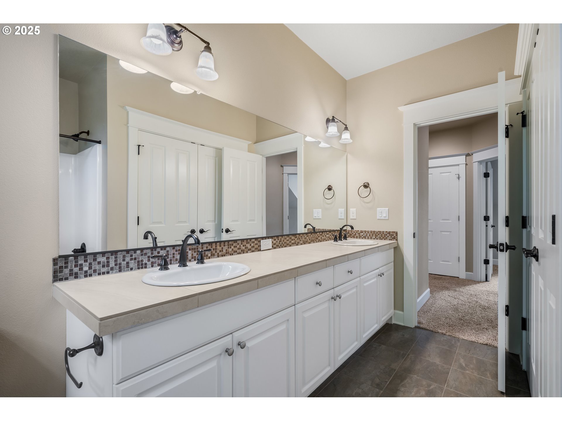 7804 Southwest Alden Street Portland, OR 97223 - Photo 34 of 44 Gallery Image 34