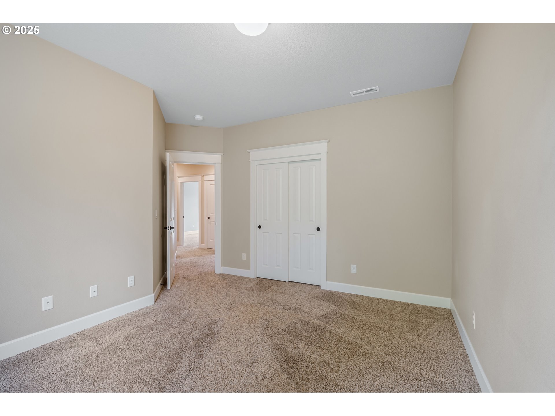 7804 Southwest Alden Street Portland, OR 97223 - Photo 37 of 44 Gallery Image 37