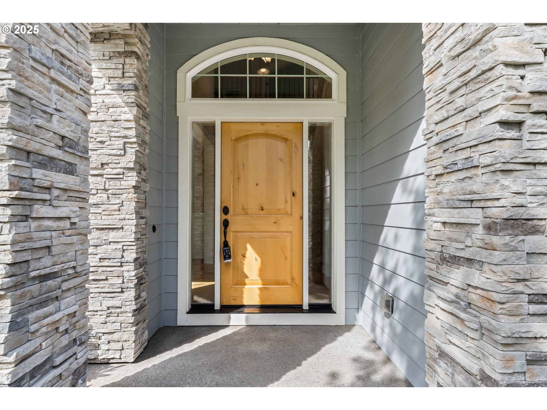 7804 Southwest Alden Street Portland, OR 97223 - Photo 5 of 44 Gallery Image 5