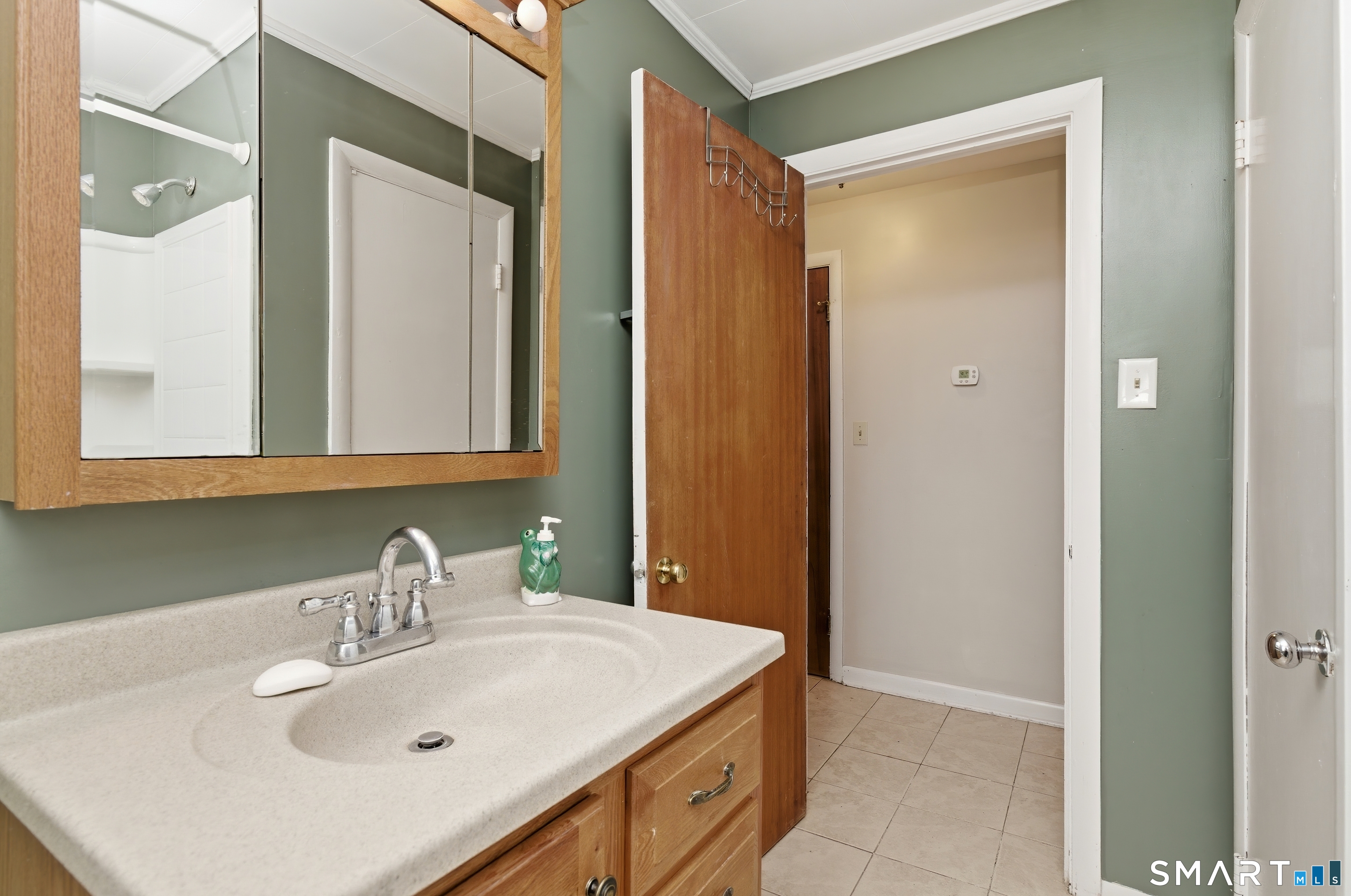 141 Williams Street Meriden, CT 06450 - Photo 18 of 36