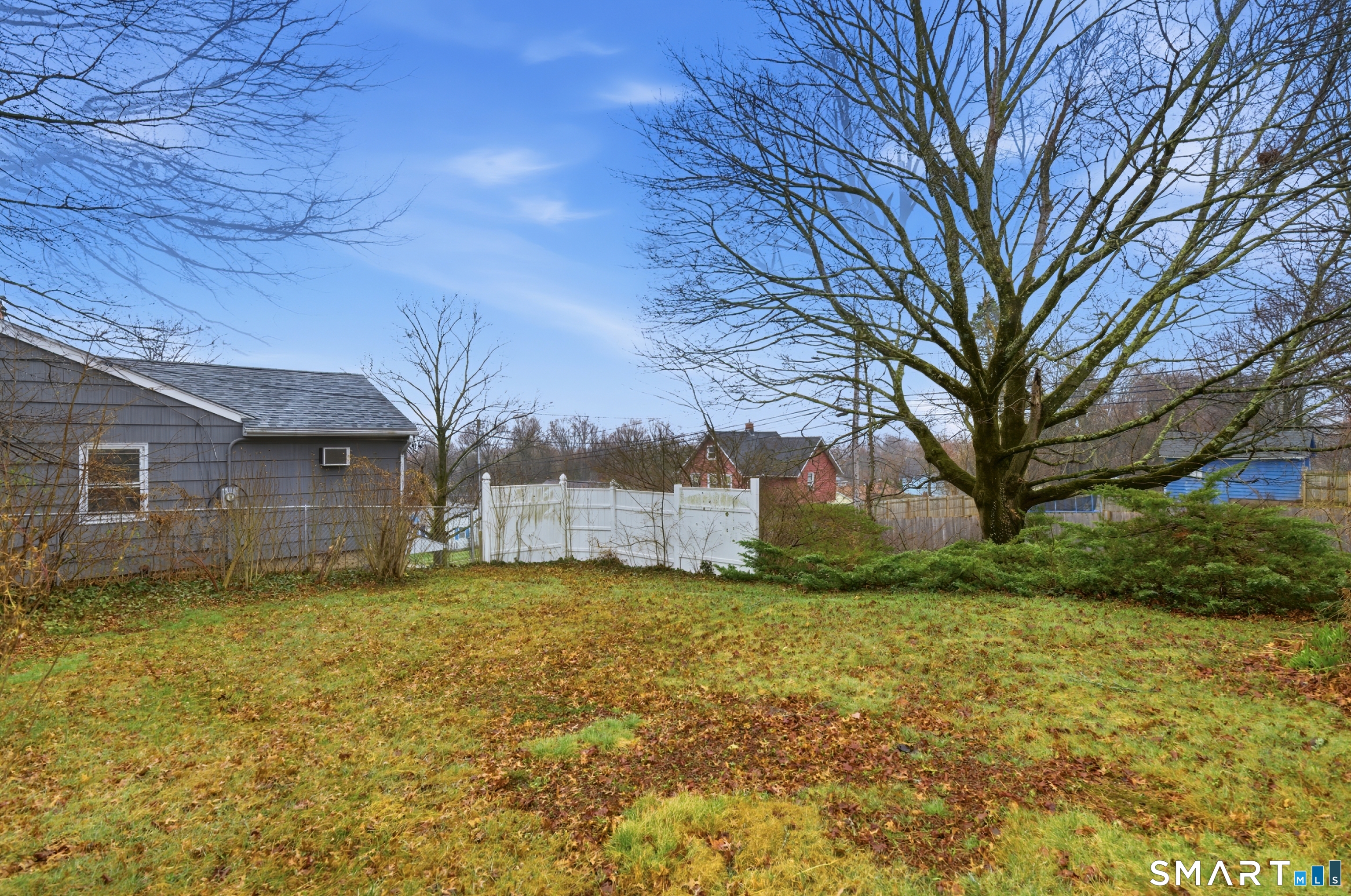 141 Williams Street Meriden, CT 06450 - Photo 5 of 36