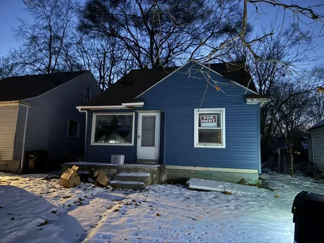$1,350 | 6761 Mettetal Street, Detroit, MI 48228
