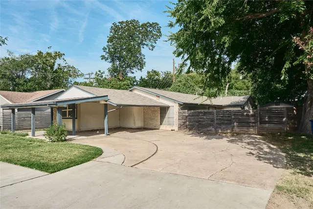 $585,000 | 6400 Brookside Drive, Austin, TX 78723
