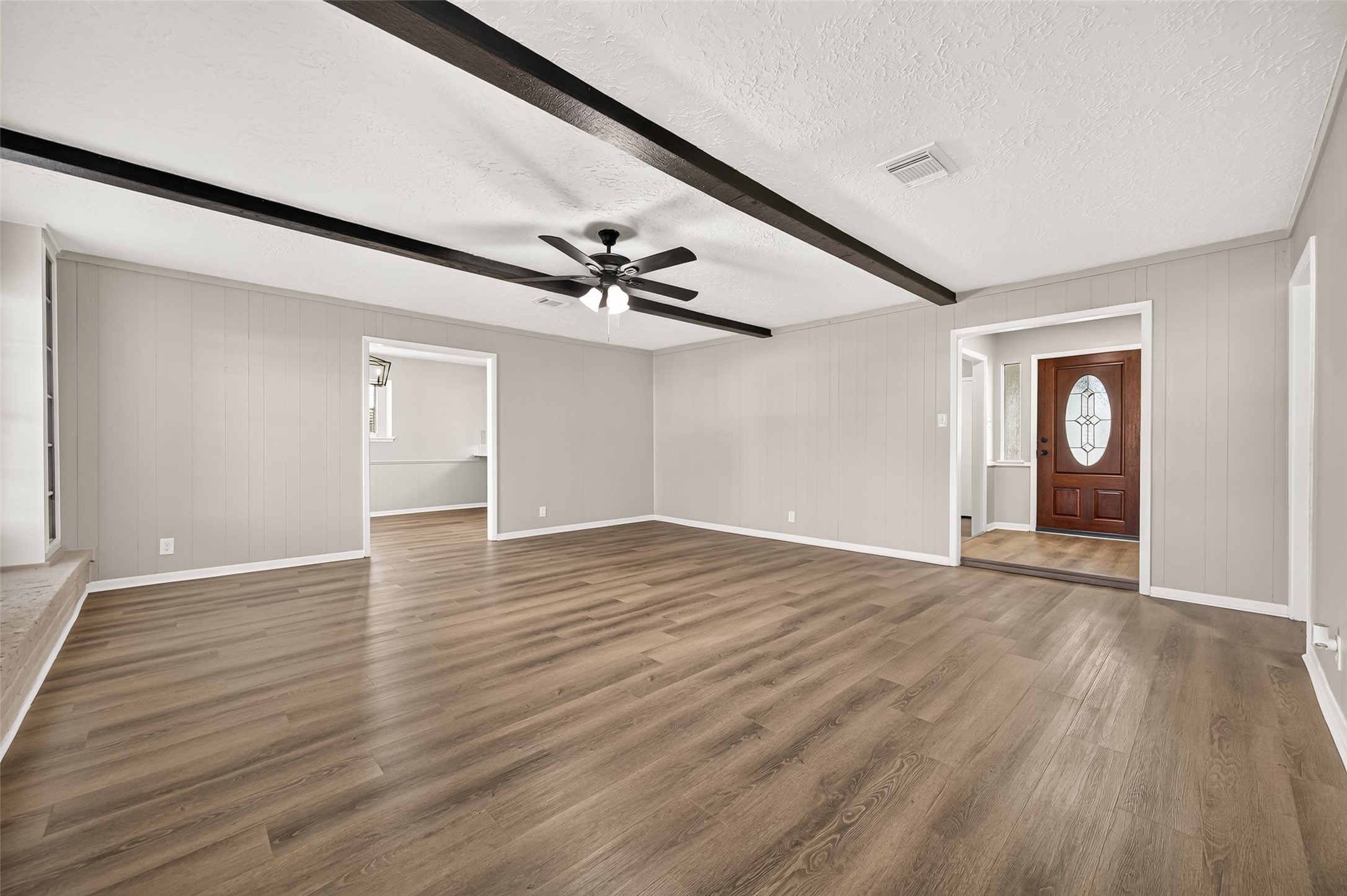 23802 Spring Towne Drive Spring, TX 77373 - Photo 5 of 39 Gallery Image 5