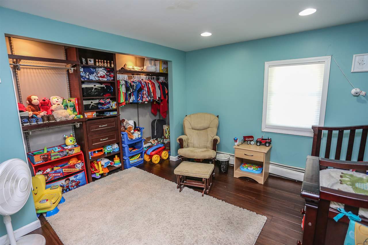 303 Critchett Road Candia, NH 03034 - Photo 20 of 34