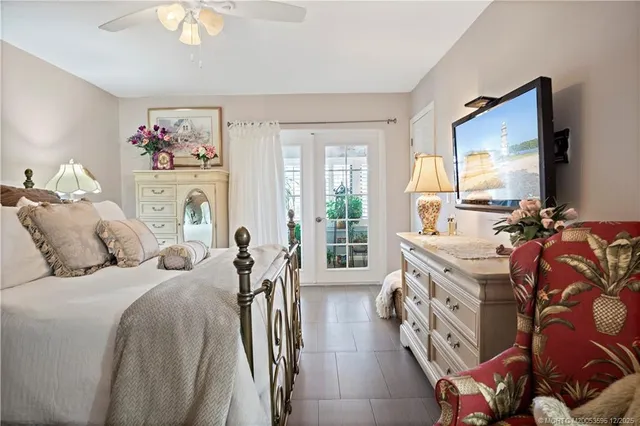 $300,000 | 1800 Southeast St Lucie Boulevard, Unit 10305, Stuart, FL 34996