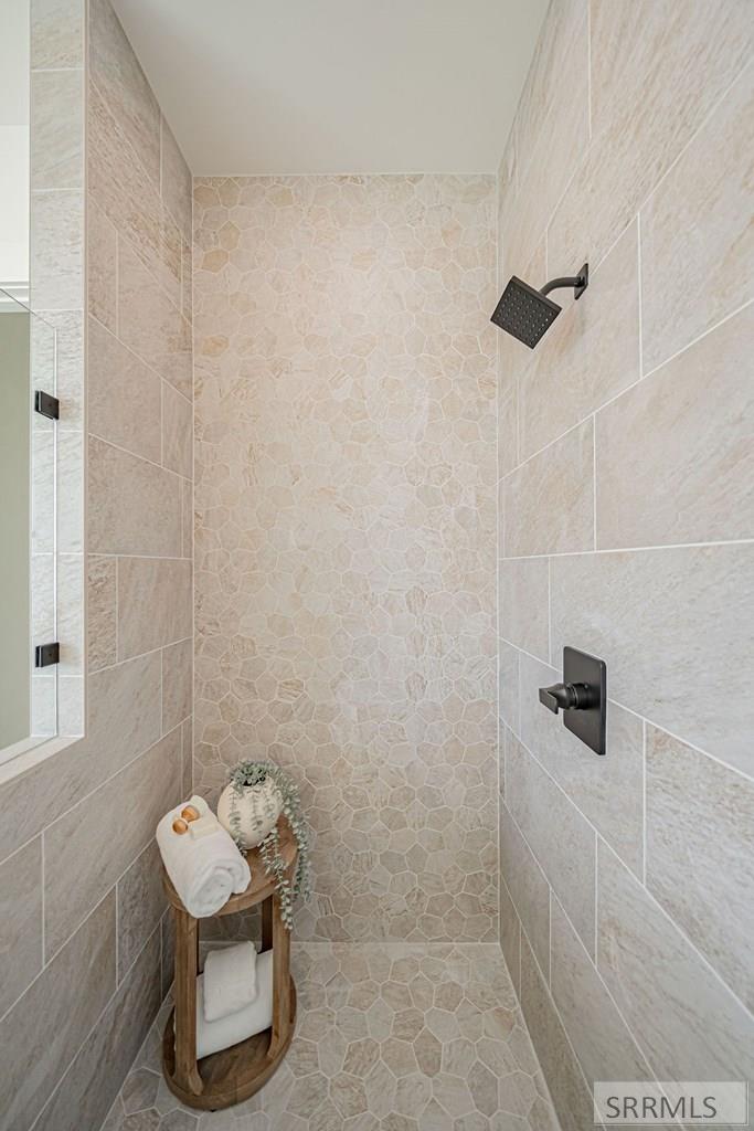 733 Pine Ridge Lane Rexburg, ID 83440 - Photo 23 of 47