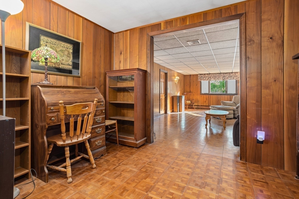 45 Bradford Road Peabody, MA 01960 - Photo 5 of 42