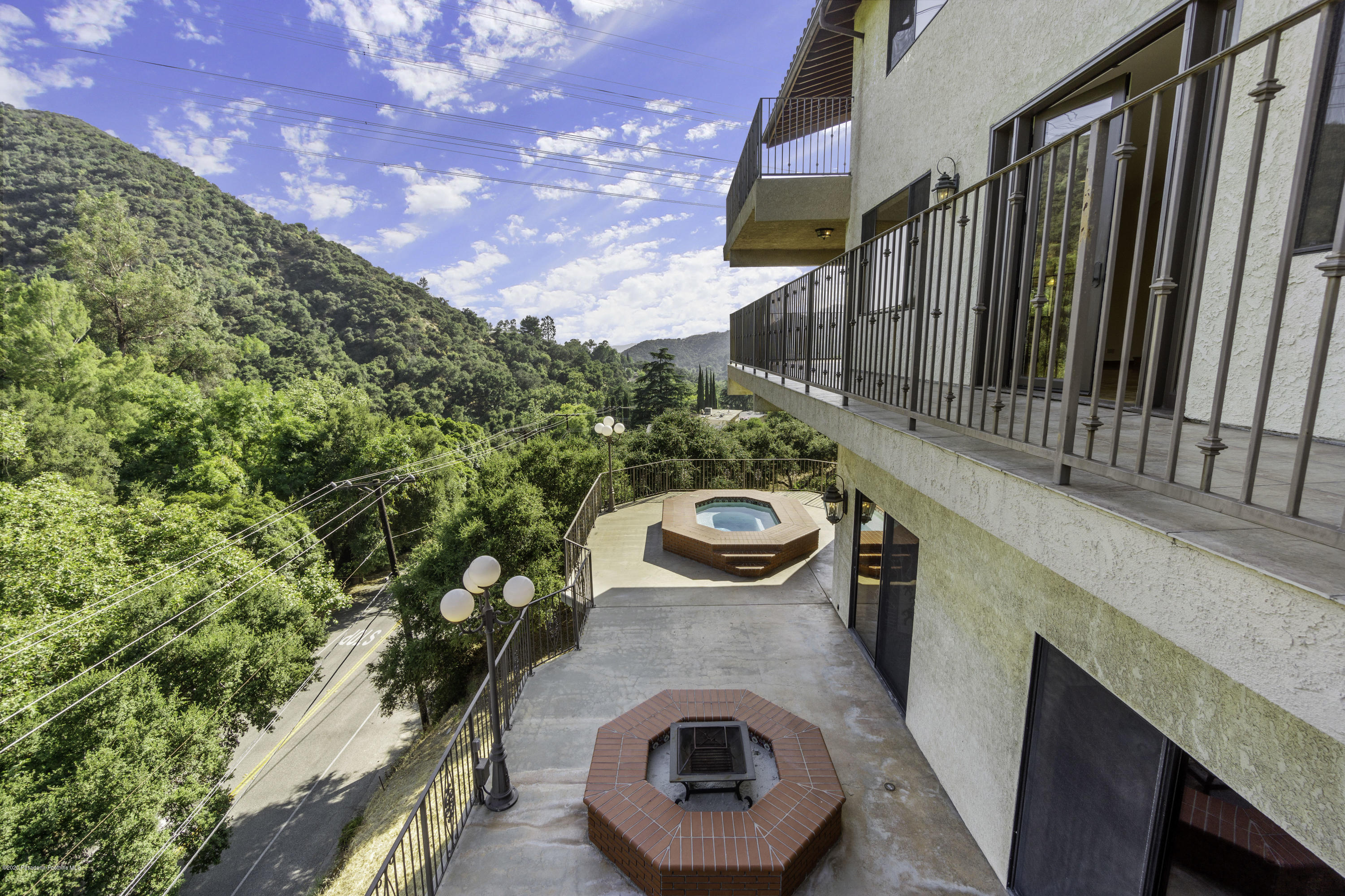 108 Coventry Place Glendale, CA 91206 - Photo 23 of 54 22