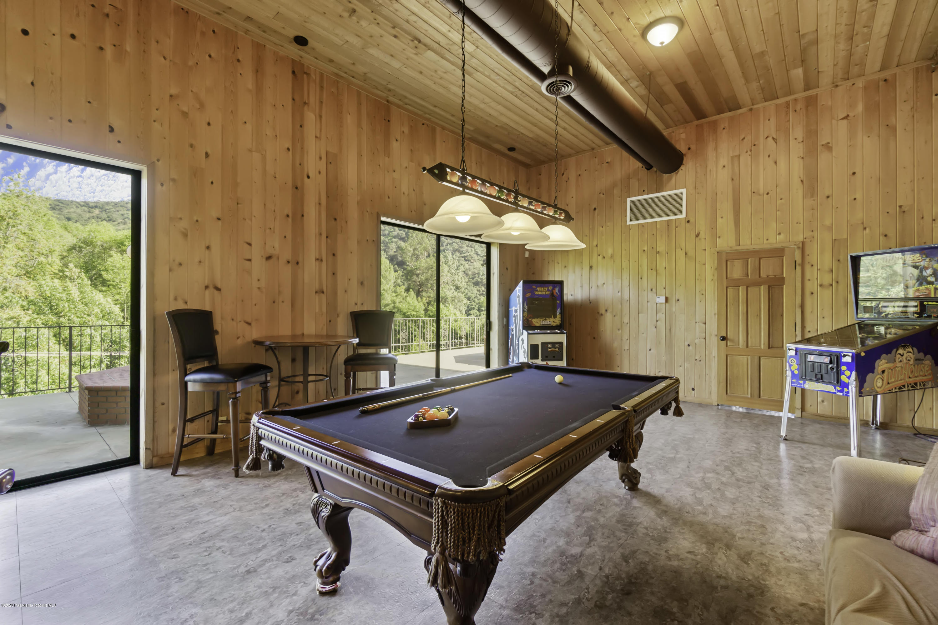 108 Coventry Place Glendale, CA 91206 - Photo 46 of 54 54