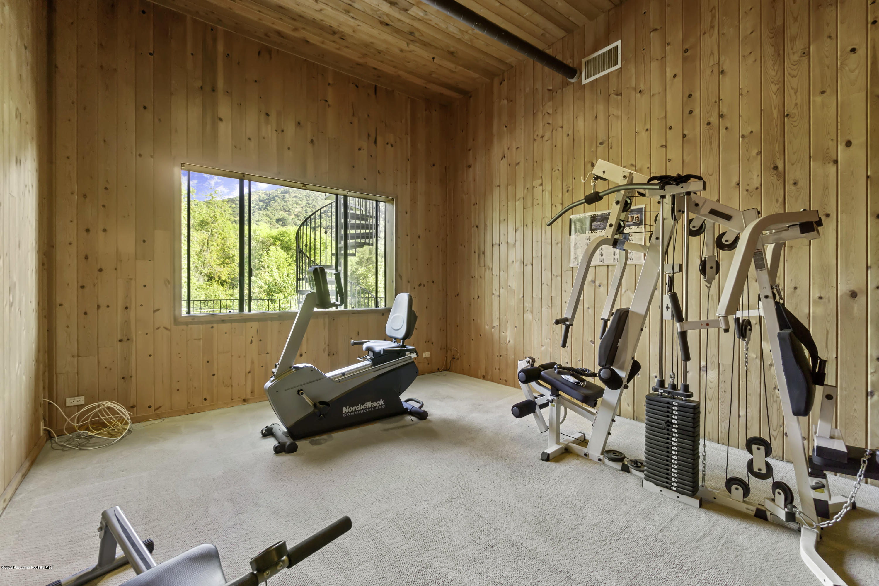 108 Coventry Place Glendale, CA 91206 - Photo 49 of 54 57