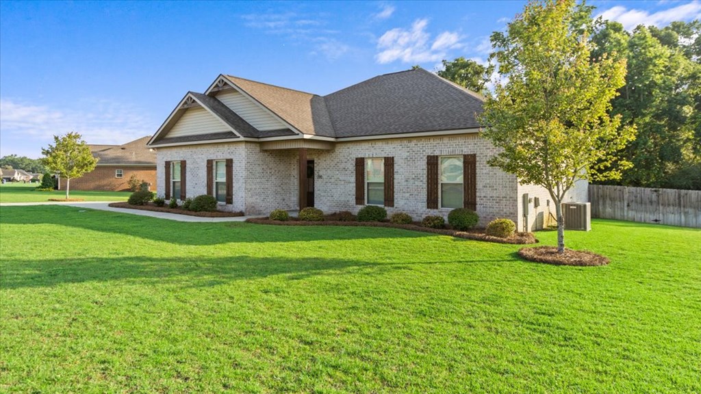 210 Folsom Road Dothan, AL 36301 - Photo 2 of 32