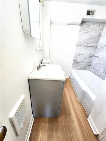 $750 | 347 East 13th Avenue, Unit 3, Homestead, PA 15120