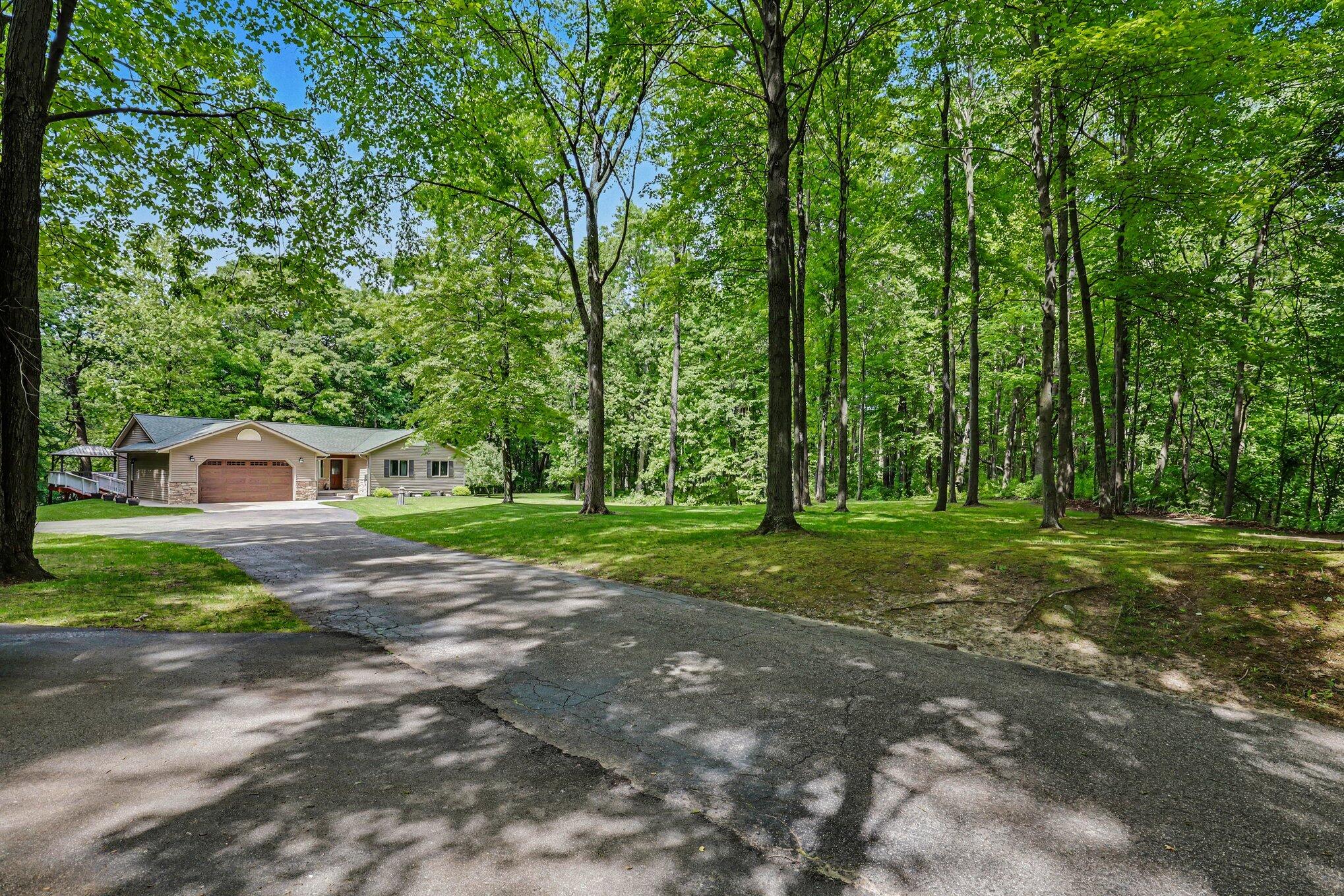 11024 Peck Lake Road Lowell, MI 49331 - Photo 41 of 47 013_file_3401