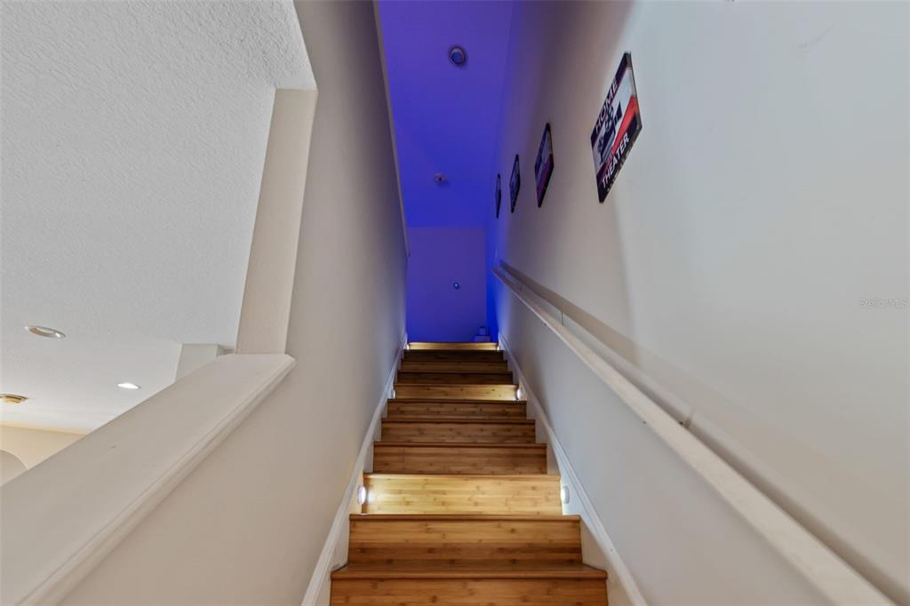 22623 Cliffside Way Land O' Lakes, FL 34639 - Photo 9 of 49 a view of entryway