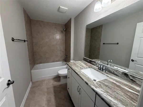 $1,975 | 10426 Southwest 133 Avenue, Dunnellon, FL 34432