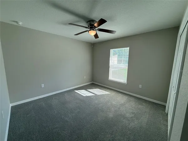 $1,975 | 10426 Southwest 133 Avenue, Dunnellon, FL 34432