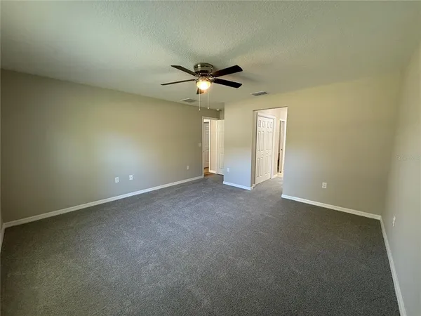 $1,975 | 10426 Southwest 133 Avenue, Dunnellon, FL 34432