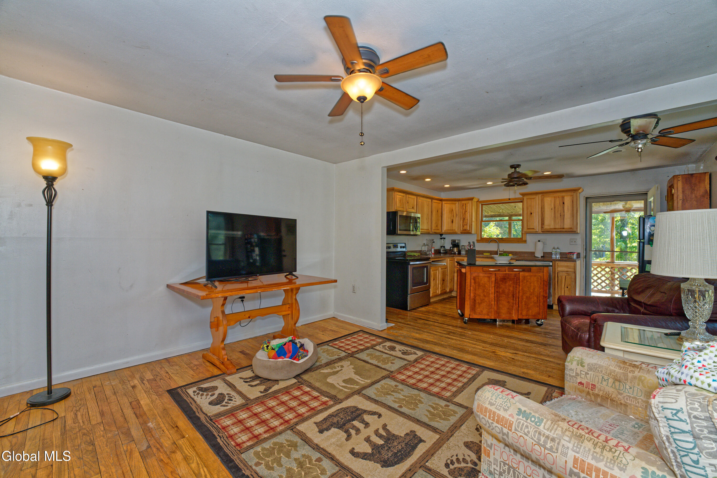 356 Vernal Butler Road Cairo, NY 12413 - Photo 8 of 23 2 Livingroom 1