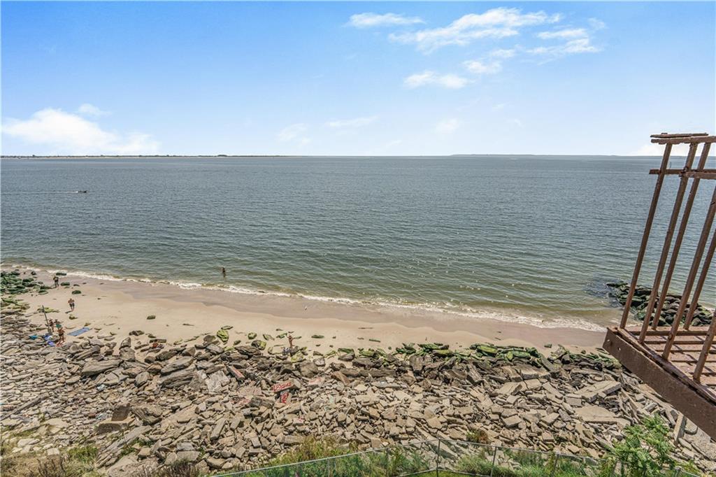 286 Corbin Place, Unit 5E Brooklyn, NY 11235 - Photo 20 of 35 a view of beach and ocean