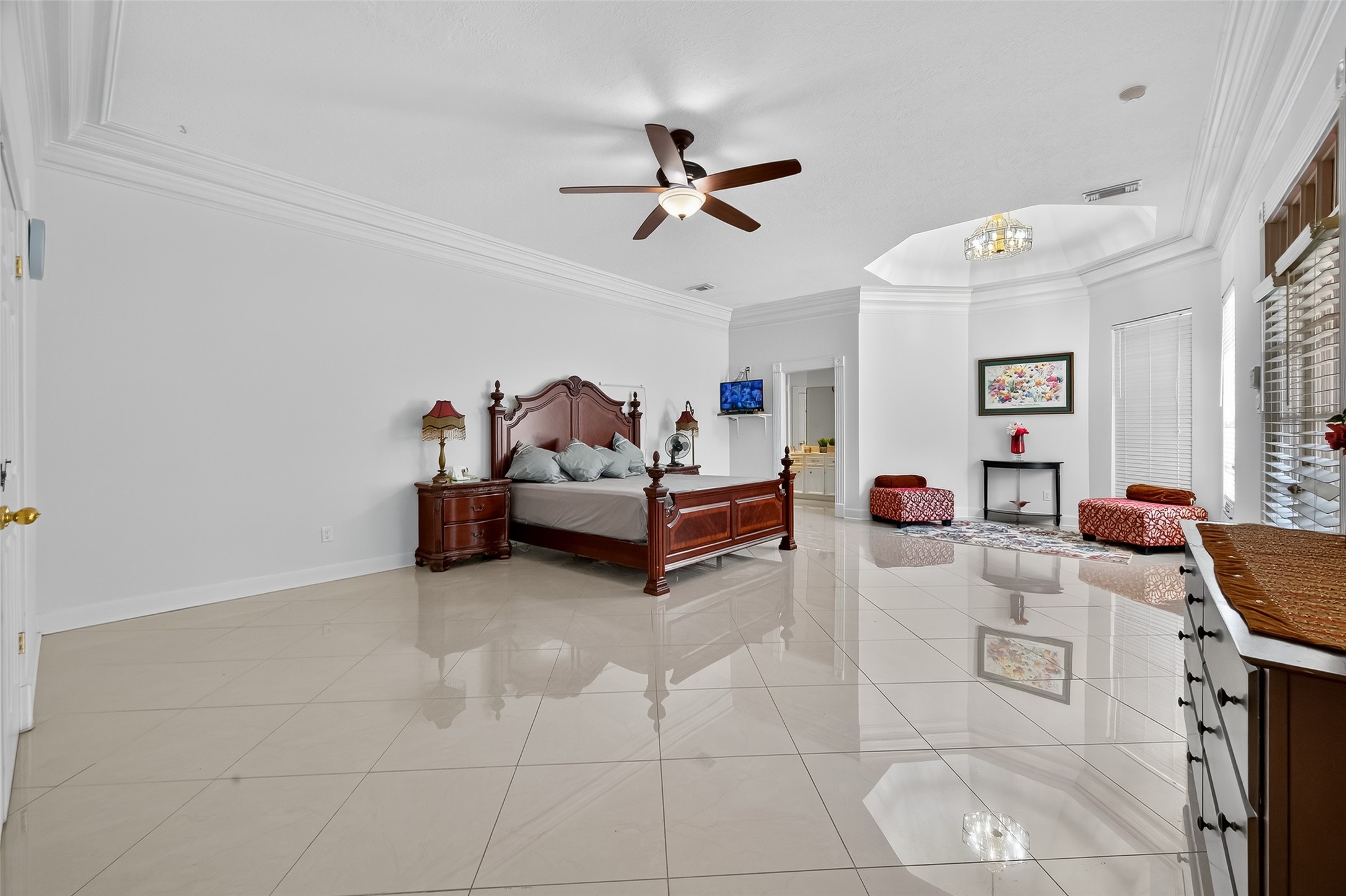 17318 Rothko Lane Spring, TX 77379 - Photo 17 of 46 a living room with furniture and white walls