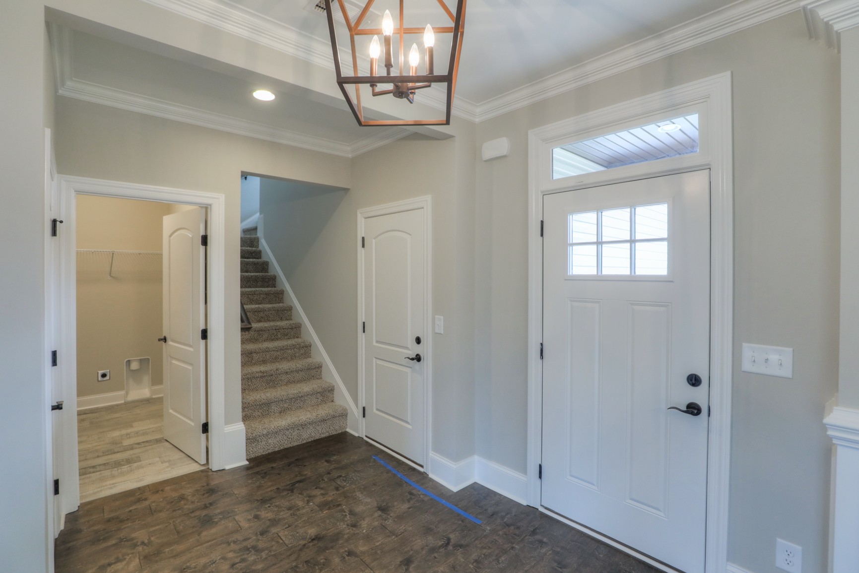 2365 Belotes Ferry Road Lebanon, TN 37087 - Photo 11 of 35 a view of a hallway with wooden floor and entryway