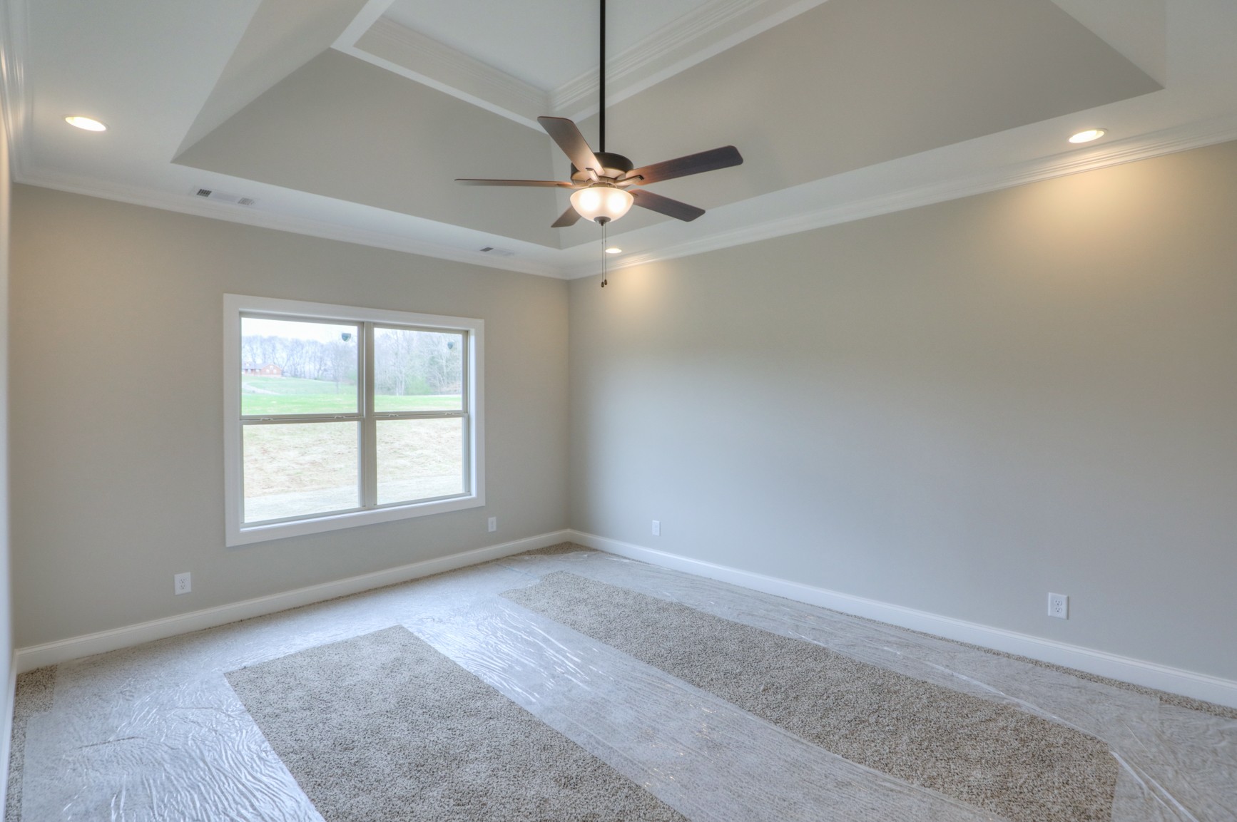 2365 Belotes Ferry Road Lebanon, TN 37087 - Photo 22 of 35 an empty room with windows and fan