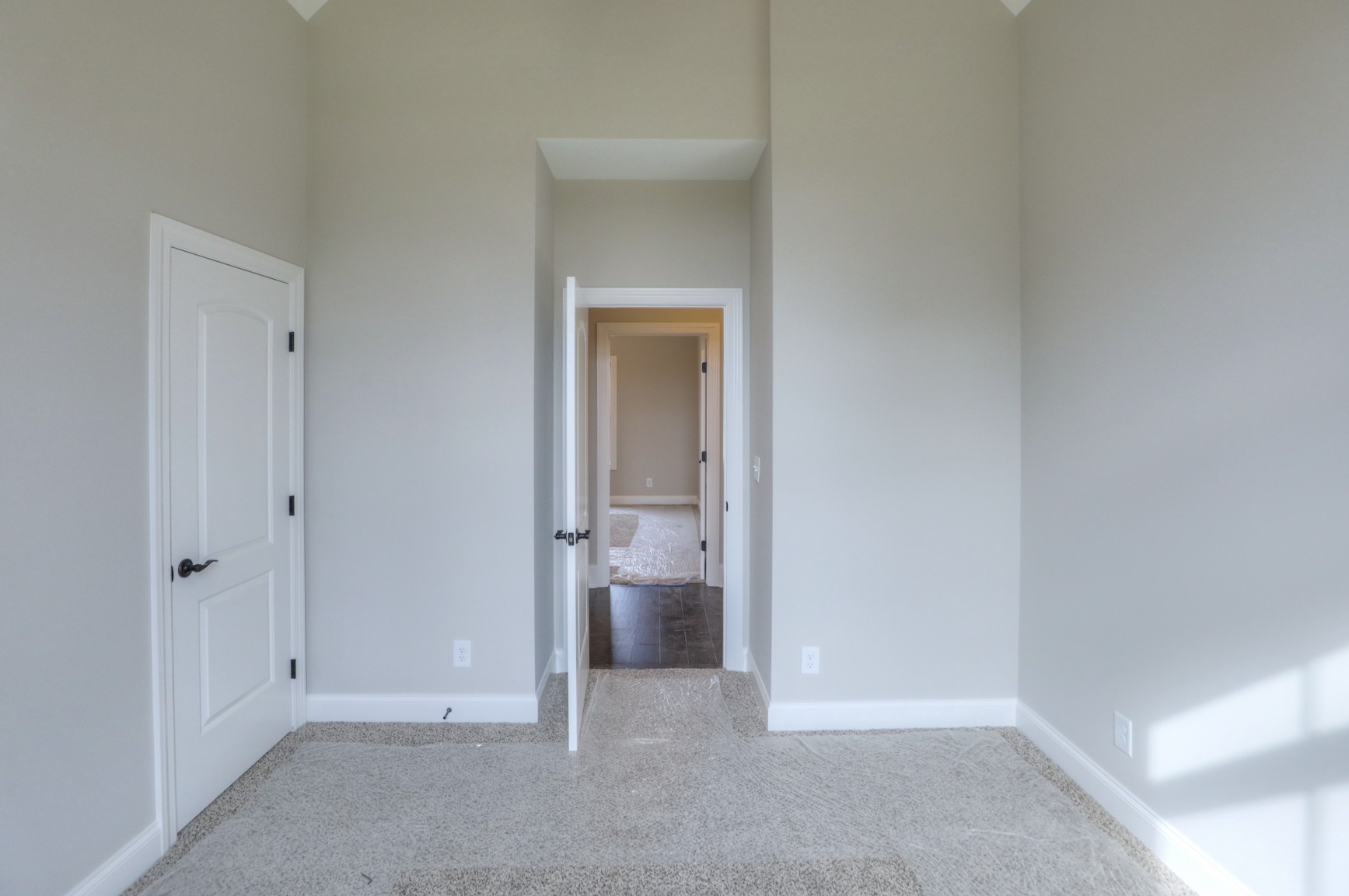 2365 Belotes Ferry Road Lebanon, TN 37087 - Photo 28 of 35 a view of a room with a wardrobe space
