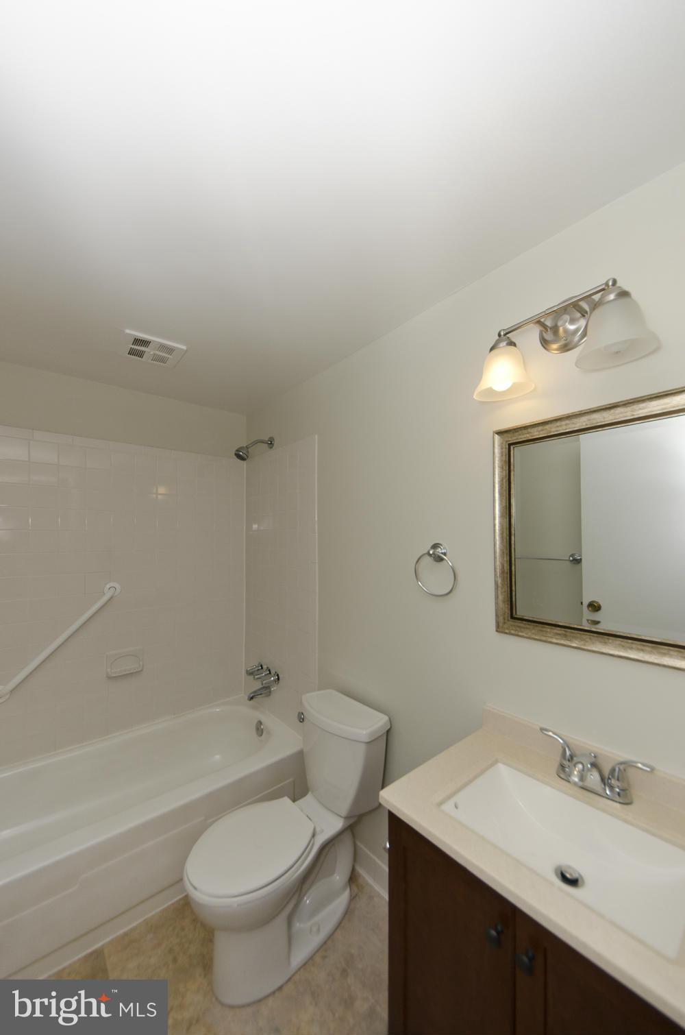 2335 Old Trail Drive Reston, VA 20191 - Photo 20 of 30 Bath