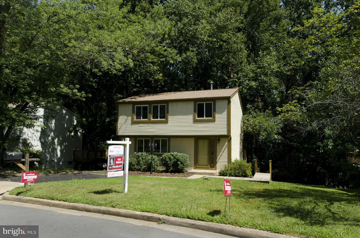 2335 Old Trail Drive Reston, VA 20191 - Photo 29 of 30 Exterior (Front)