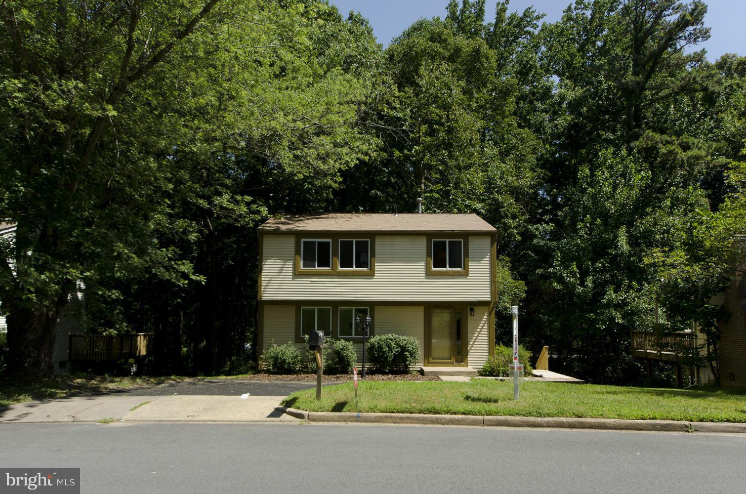 2335 Old Trail Drive Reston, VA 20191 - Photo 30 of 30 Exterior (Front)