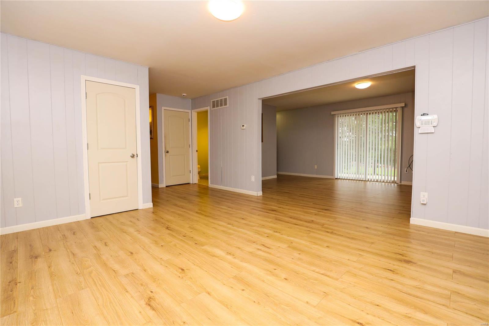 13043 Spanish Pond Road St. Louis, MO 63138 - Photo 9 of 20 Gallery Image 9