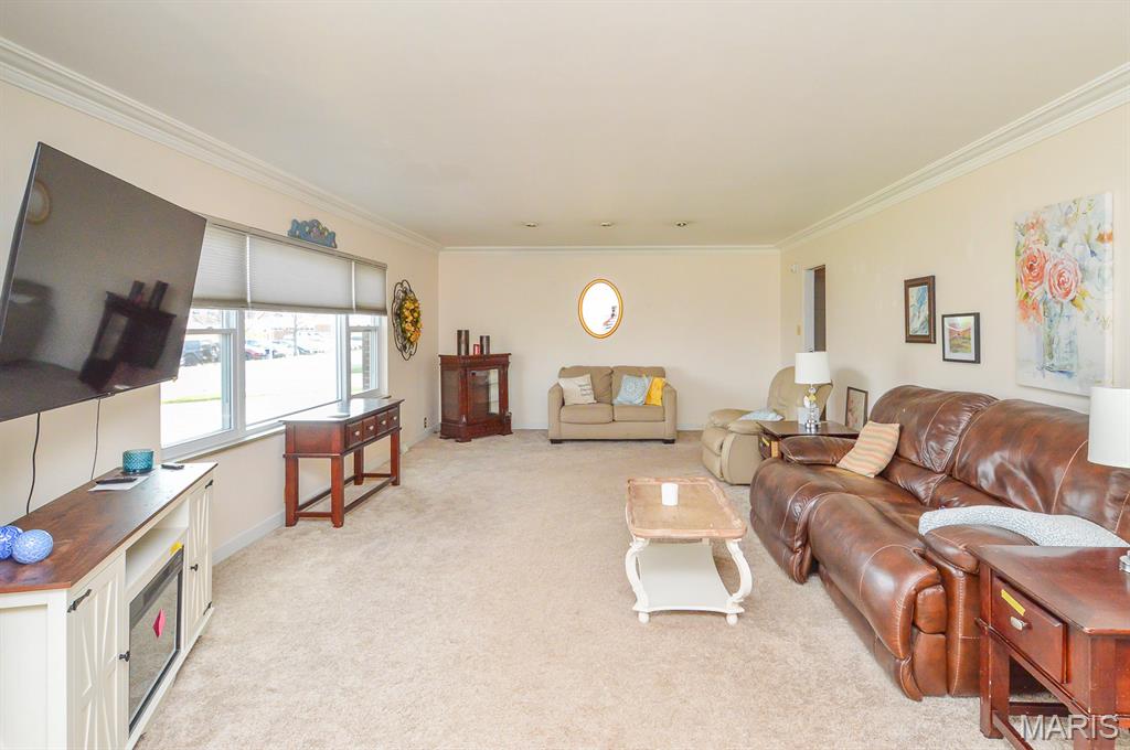 270 Charles Street Red Bud, IL 62278 - Photo 12 of 46