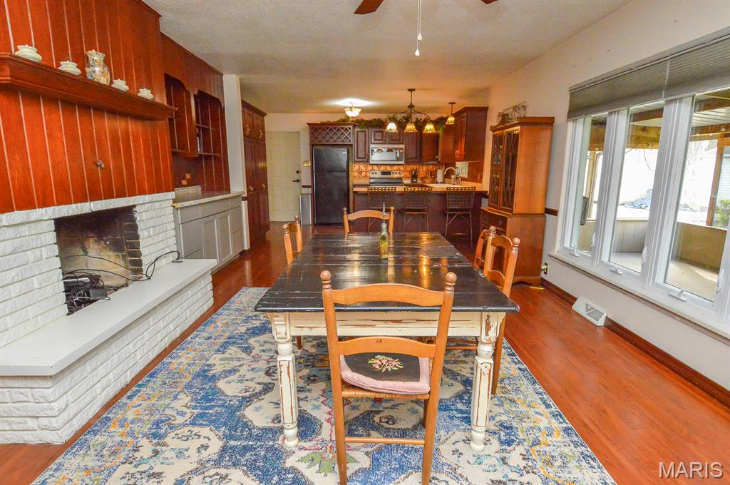 270 Charles Street Red Bud, IL 62278 - Photo 14 of 46