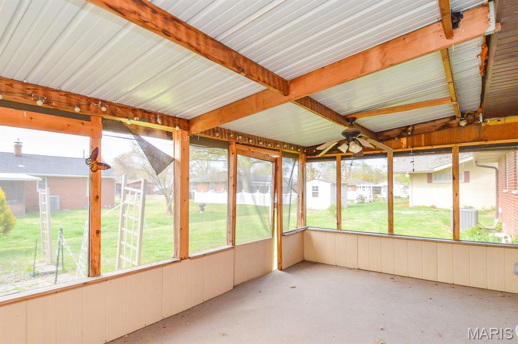 270 Charles Street Red Bud, IL 62278 - Photo 40 of 46