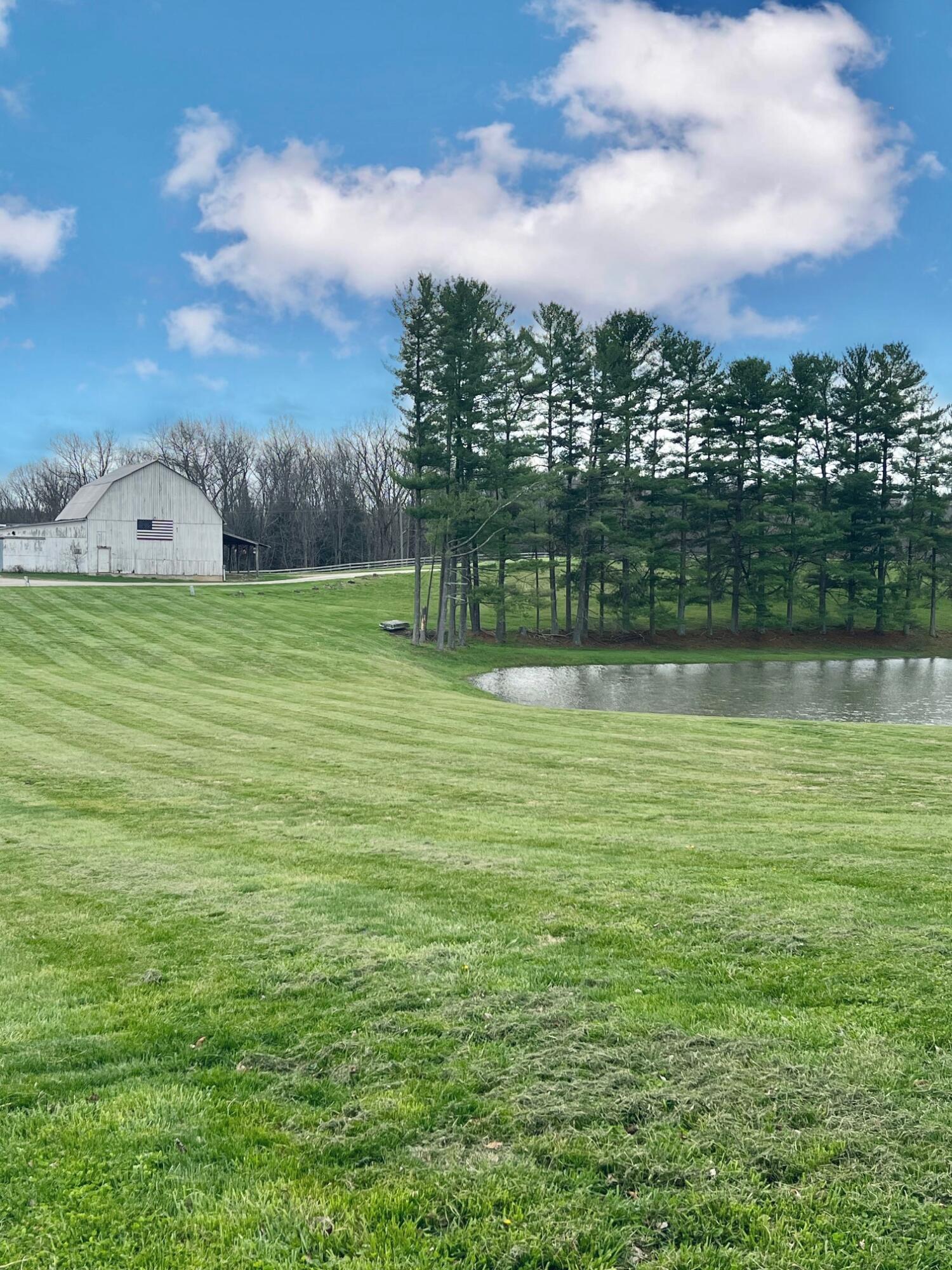13299 Marshall Road Rockbridge, OH 43149 - Photo 24 of 87 B59DCE6A-32E8-4879-91F4-6AE6108FDD6C