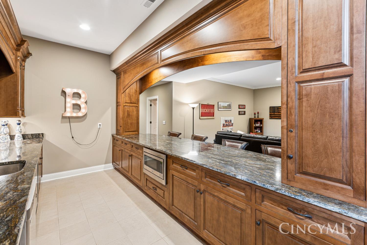 7966 Ayers Road Cincinnati, OH 45255 - Photo 33 of 48 Gallery Image 33