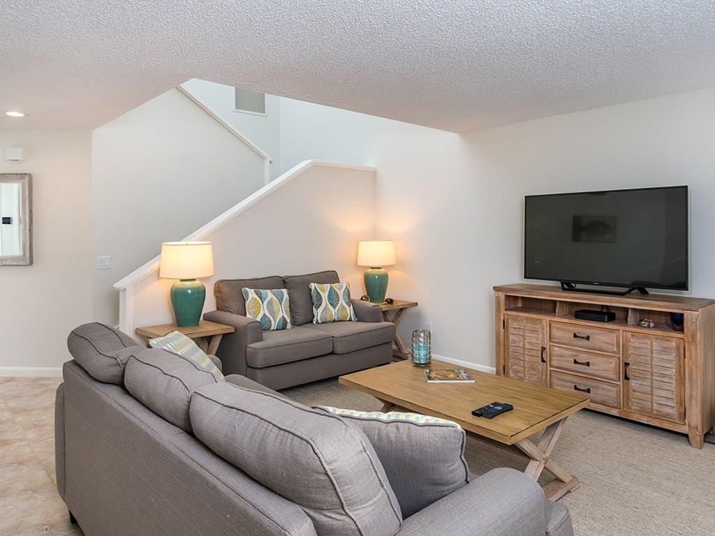 1155 Reef Road, Unit C7 Vero Beach, FL 32963 - Photo 4 of 36 Gallery Image 4