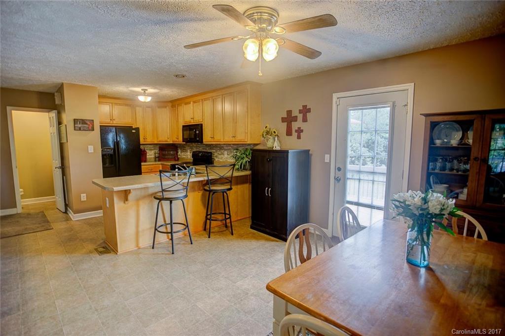 11 Wilson Ridge Road Candler, NC 28715 - Photo 4 of 13 Gallery Image 4