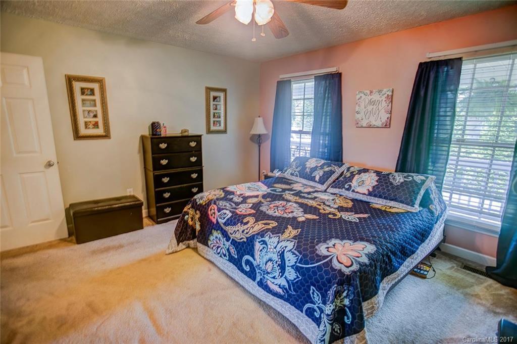 11 Wilson Ridge Road Candler, NC 28715 - Photo 6 of 13 Gallery Image 6
