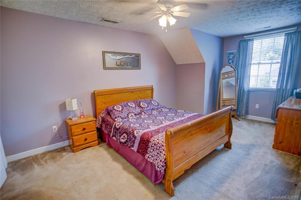 11 Wilson Ridge Road Candler, NC 28715 - Photo 10 of 13 Gallery Image 10