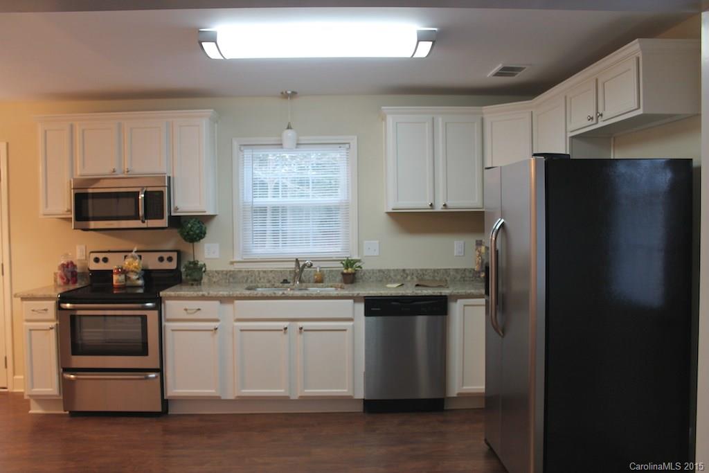 8507 Beacon Hills Road, Unit 7 Indian Trail, NC 28079 - Photo 3 of 13