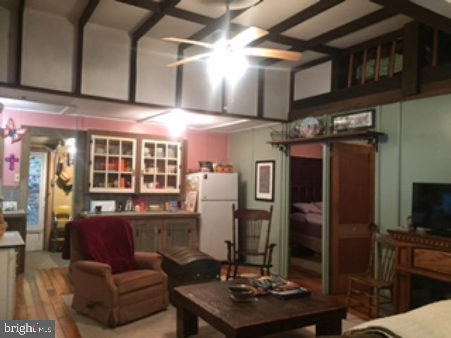 23 Mannerchor Road Temple, PA 19560 - Photo 13 of 22 Living Room