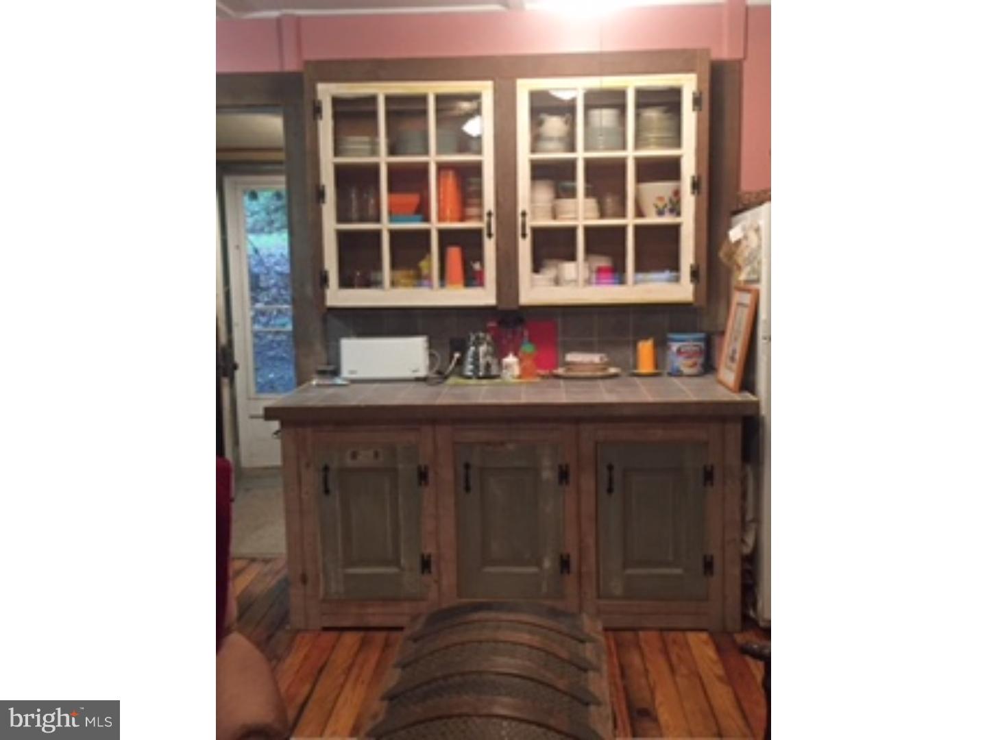 23 Mannerchor Road Temple, PA 19560 - Photo 8 of 22 Kitchen